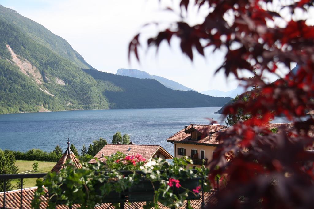 Ariston Lake View Hotel Molveno Exteriér fotografie